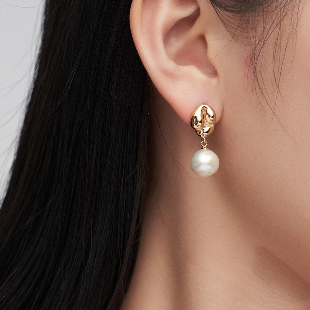 Timeless Tide Baroque Pearl Earrings