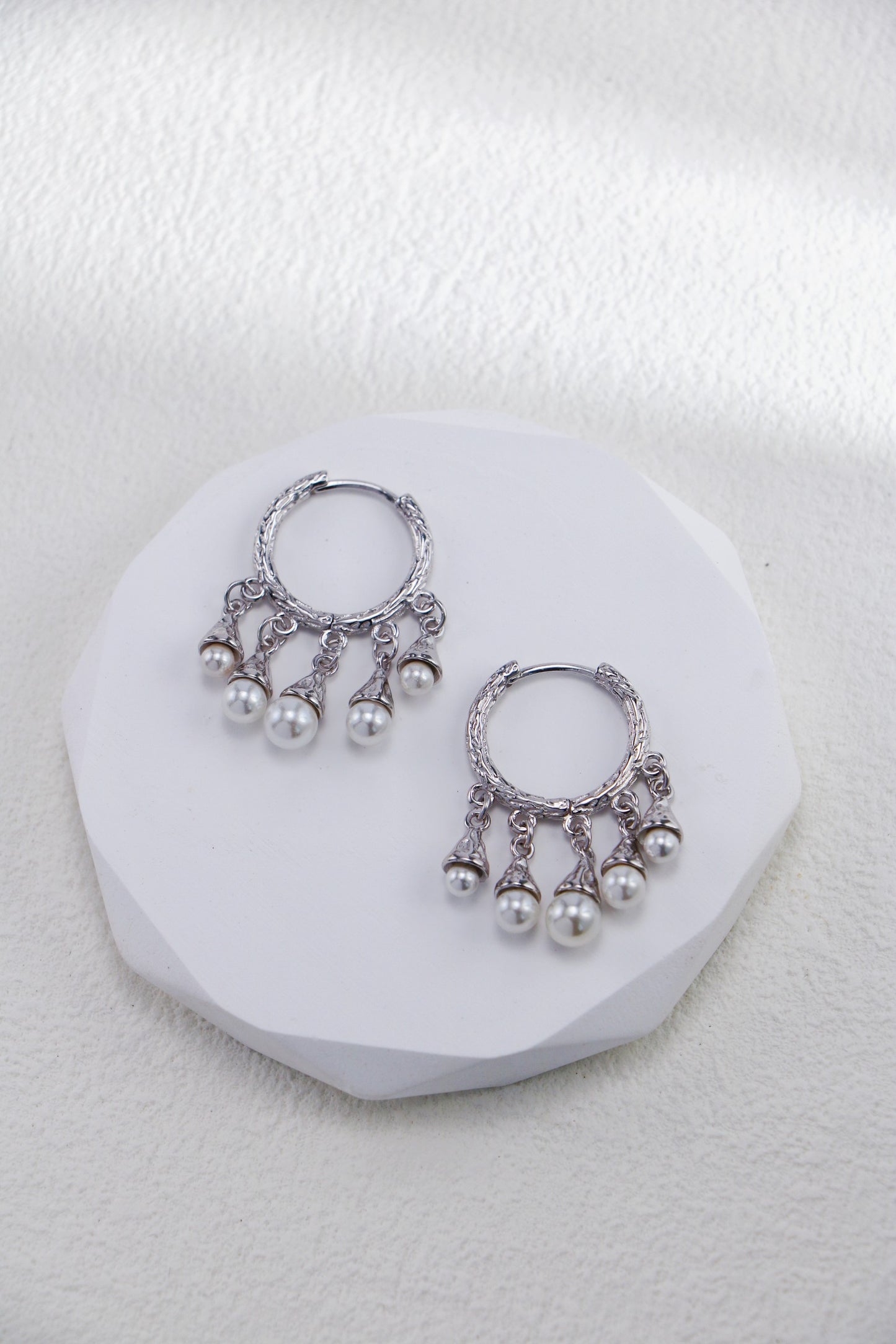 S925 Silver White Gold Shell Bead Earrings