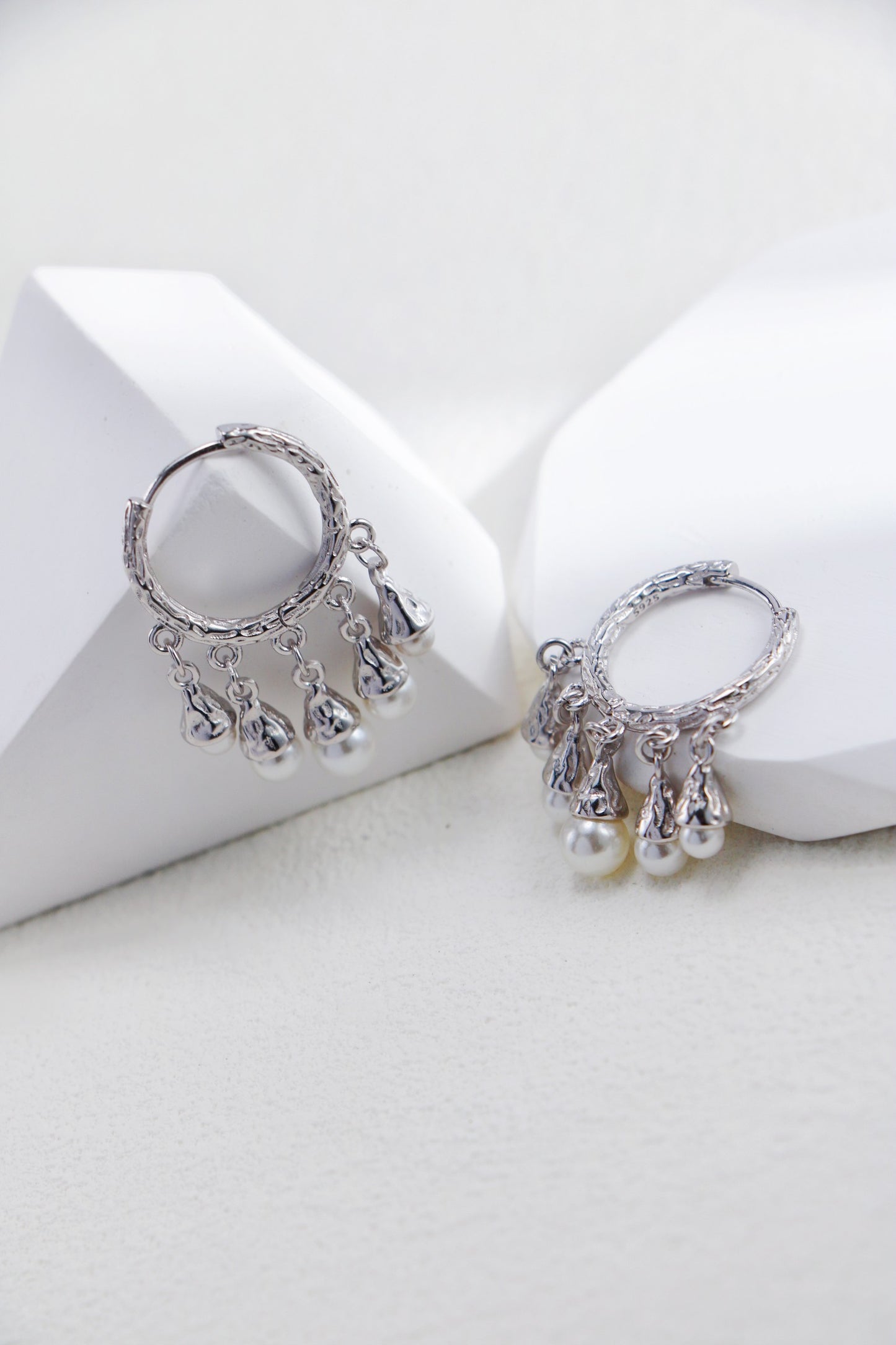 S925 Silver White Gold Shell Bead Earrings