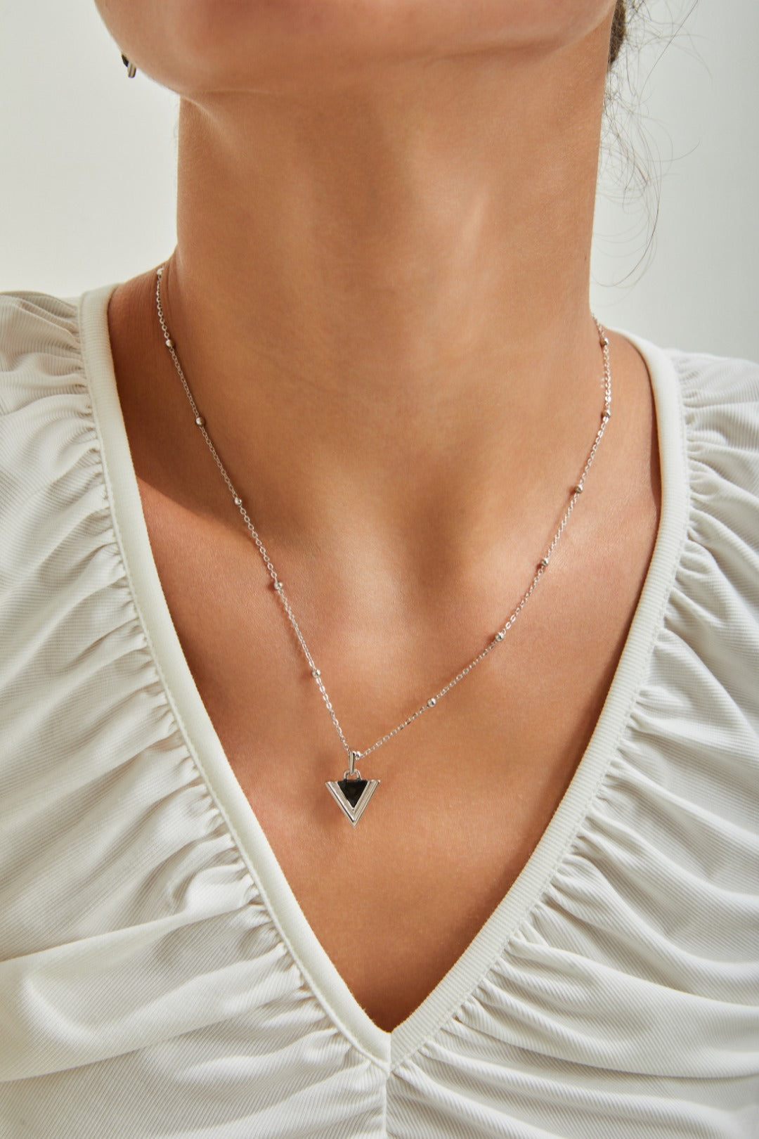 S925 Silver Triangle Black Onyx Fashion Necklace（2 colors）