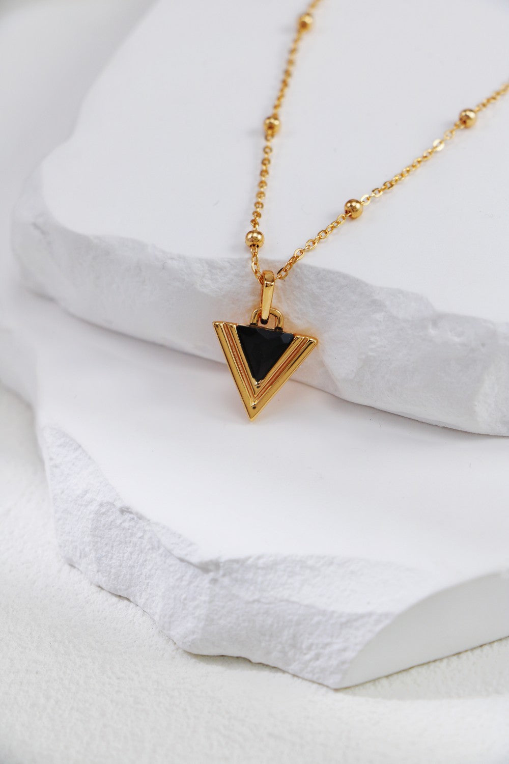 S925 Silver Triangle Black Onyx Fashion Necklace（2 colors）