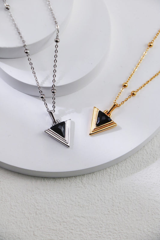 S925 Silver Triangle Black Onyx Fashion Necklace（2 colors）