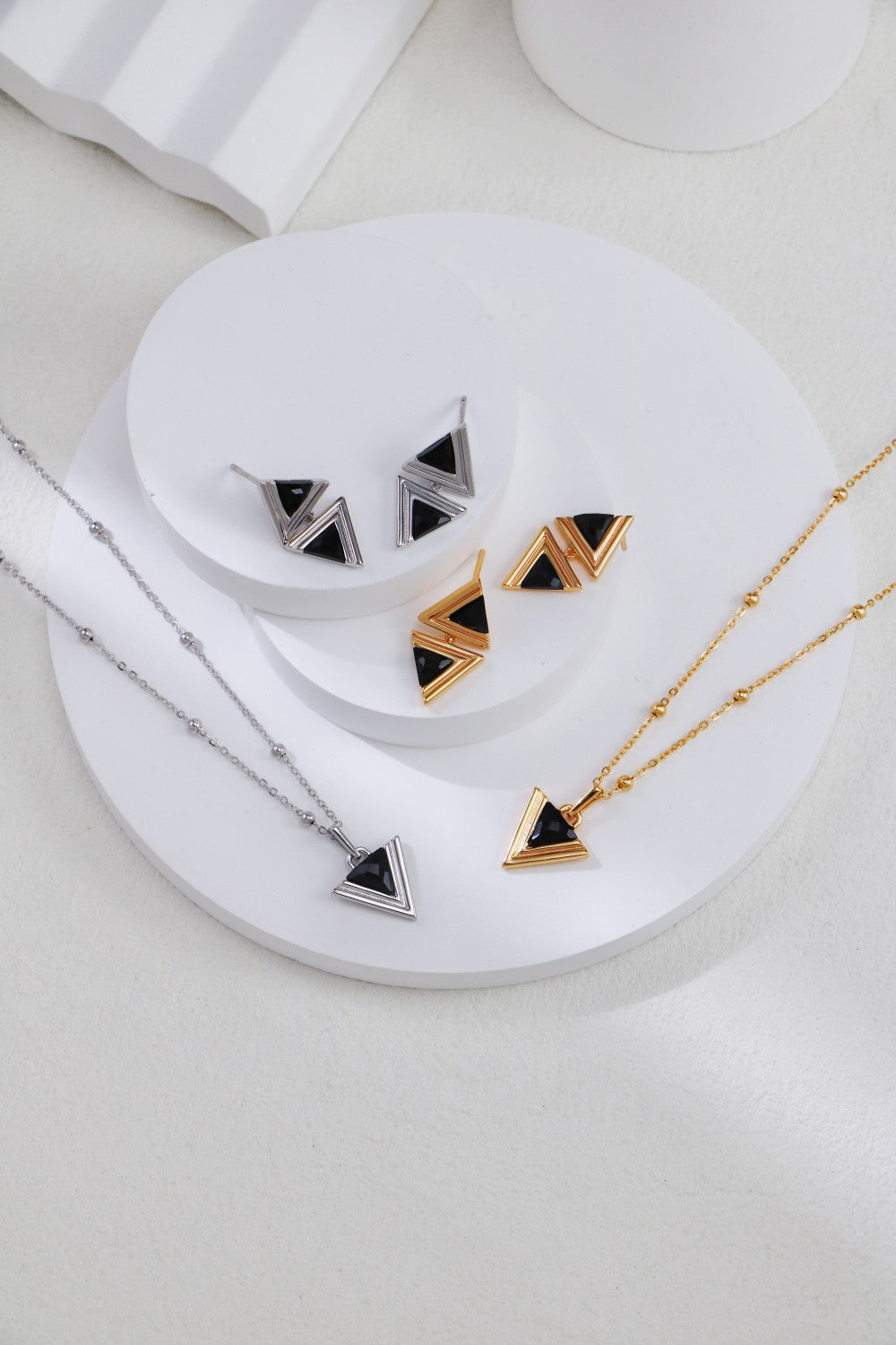 S925 Silver Triangle Black Onyx Fashion Necklace（2 colors）