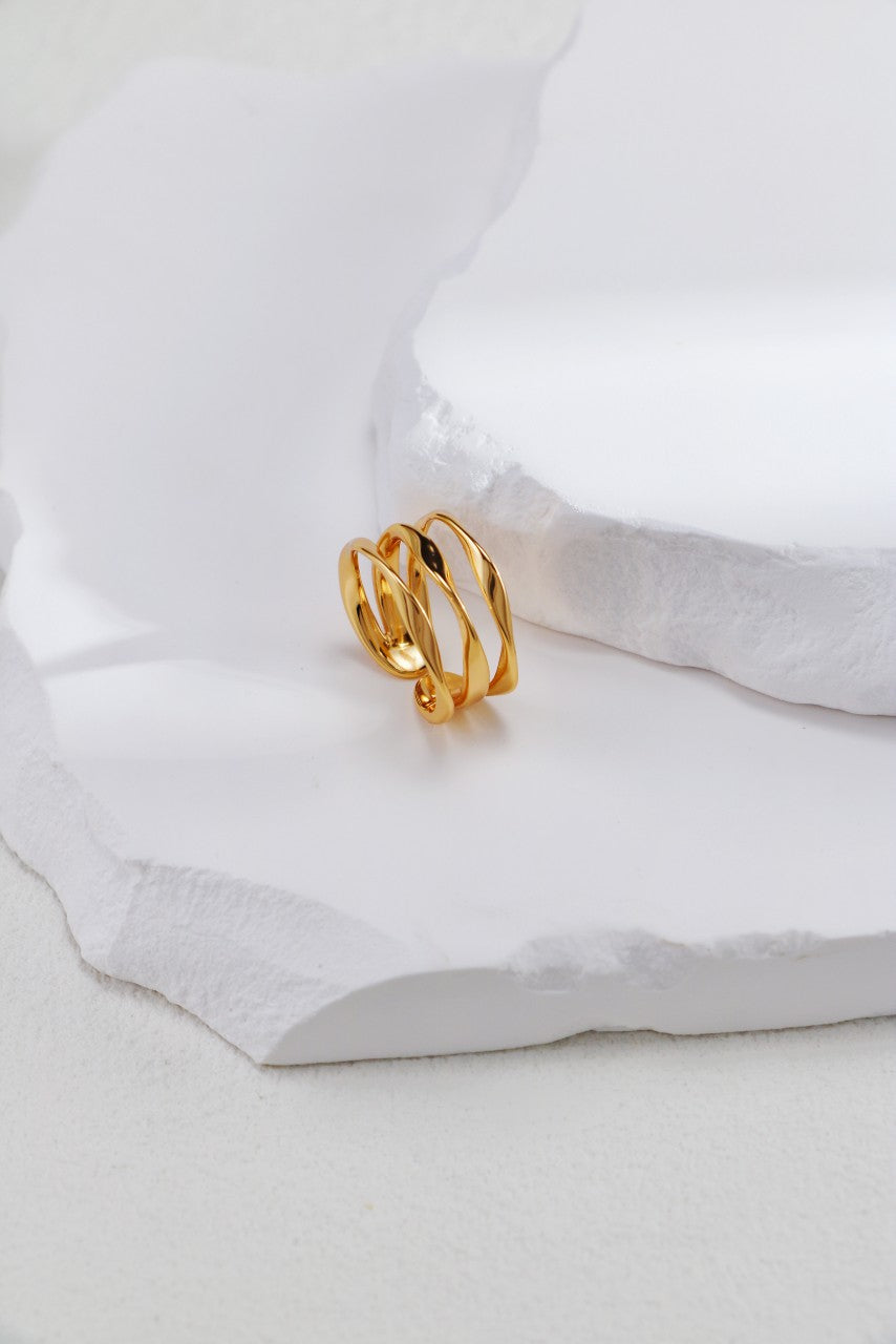 S925 Silver Irregular Three-Ring（Vintage Gold）