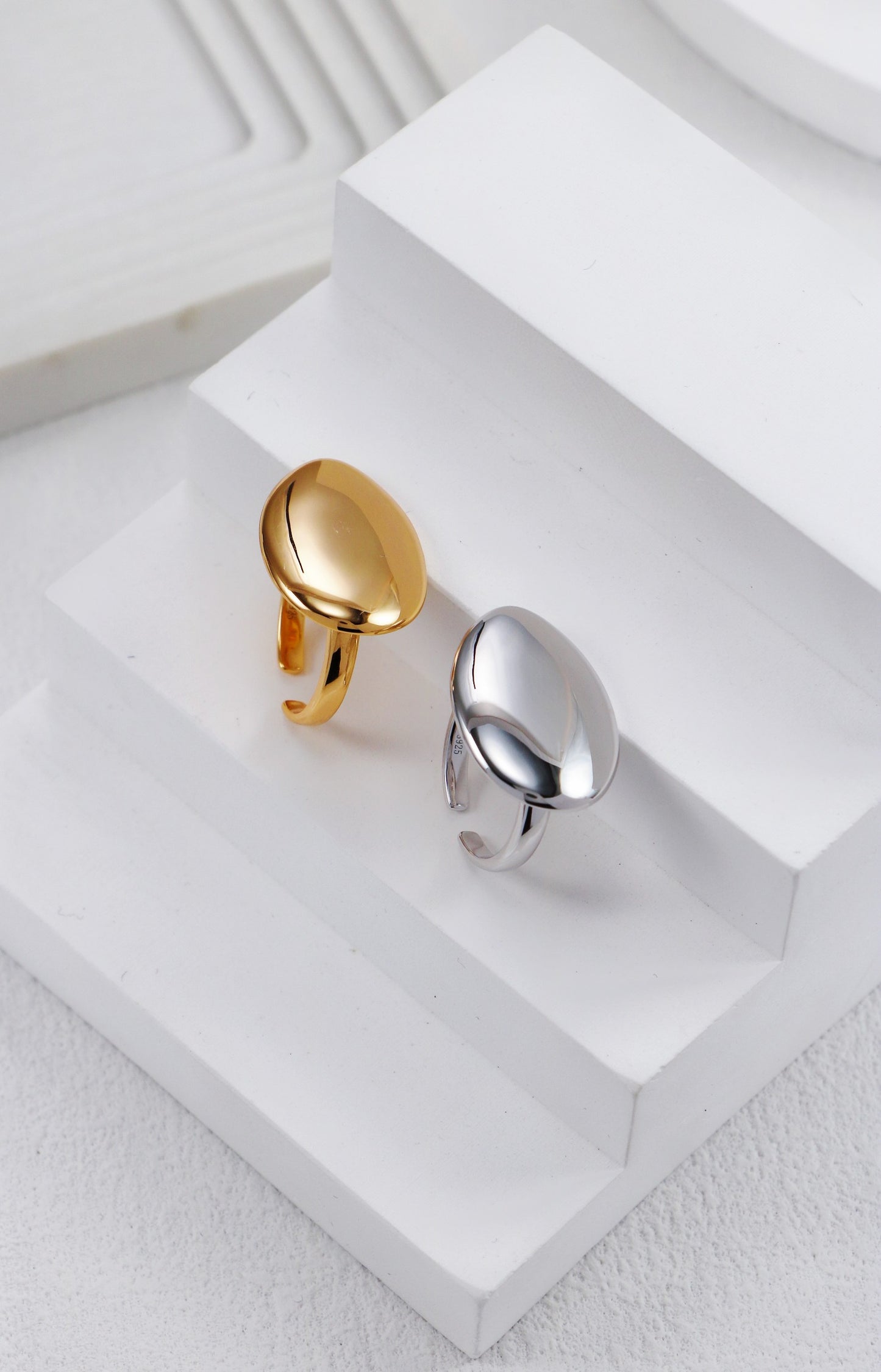 S925 Silver Oval Large Glossy Ring（Vintage Gold）